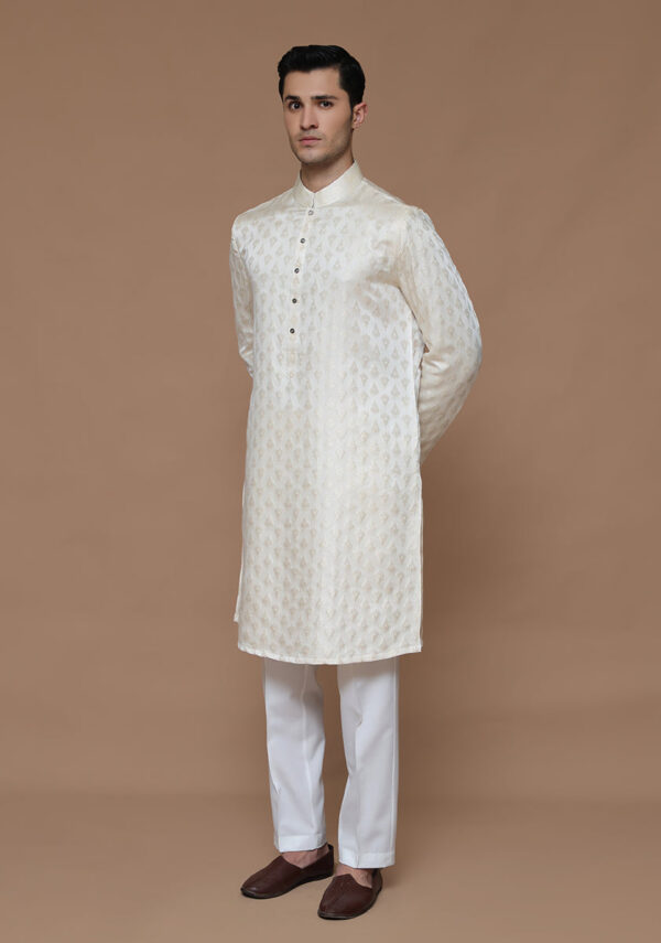 Jamawar Cream Classic Fit Kurta - Image 4