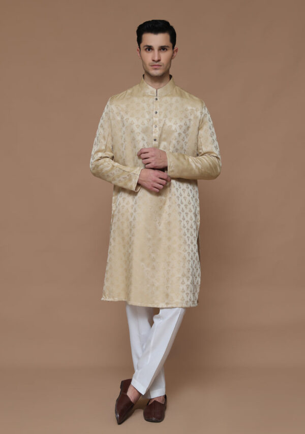 Jamawar Gold Classic Fit Kurta - Image 4